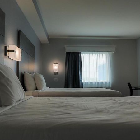Home Inn And Suites โอลีฟแบรนช์ ภายนอก รูปภาพ