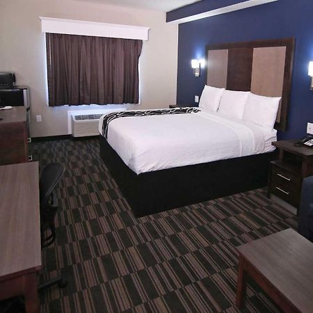 Home Inn And Suites โอลีฟแบรนช์ ภายนอก รูปภาพ