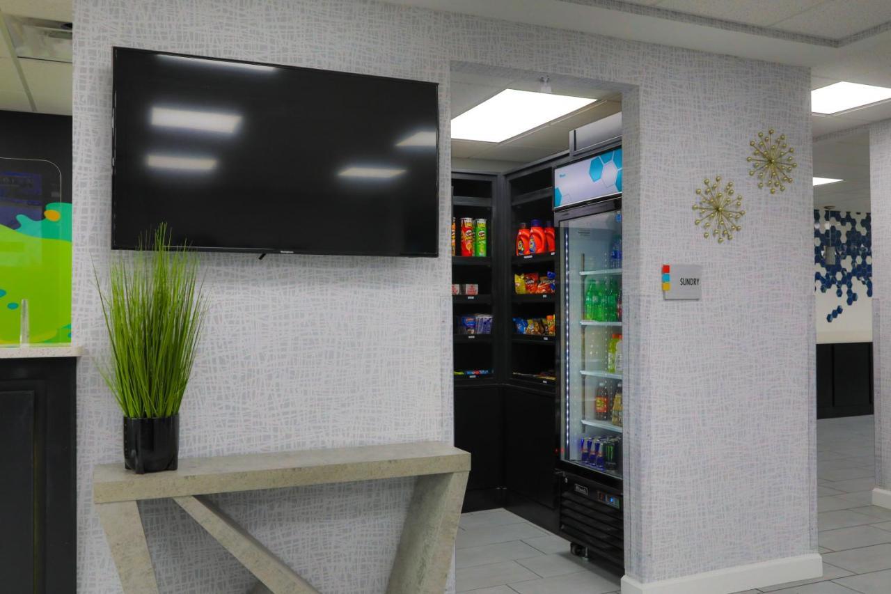 Home Inn And Suites โอลีฟแบรนช์ ภายนอก รูปภาพ