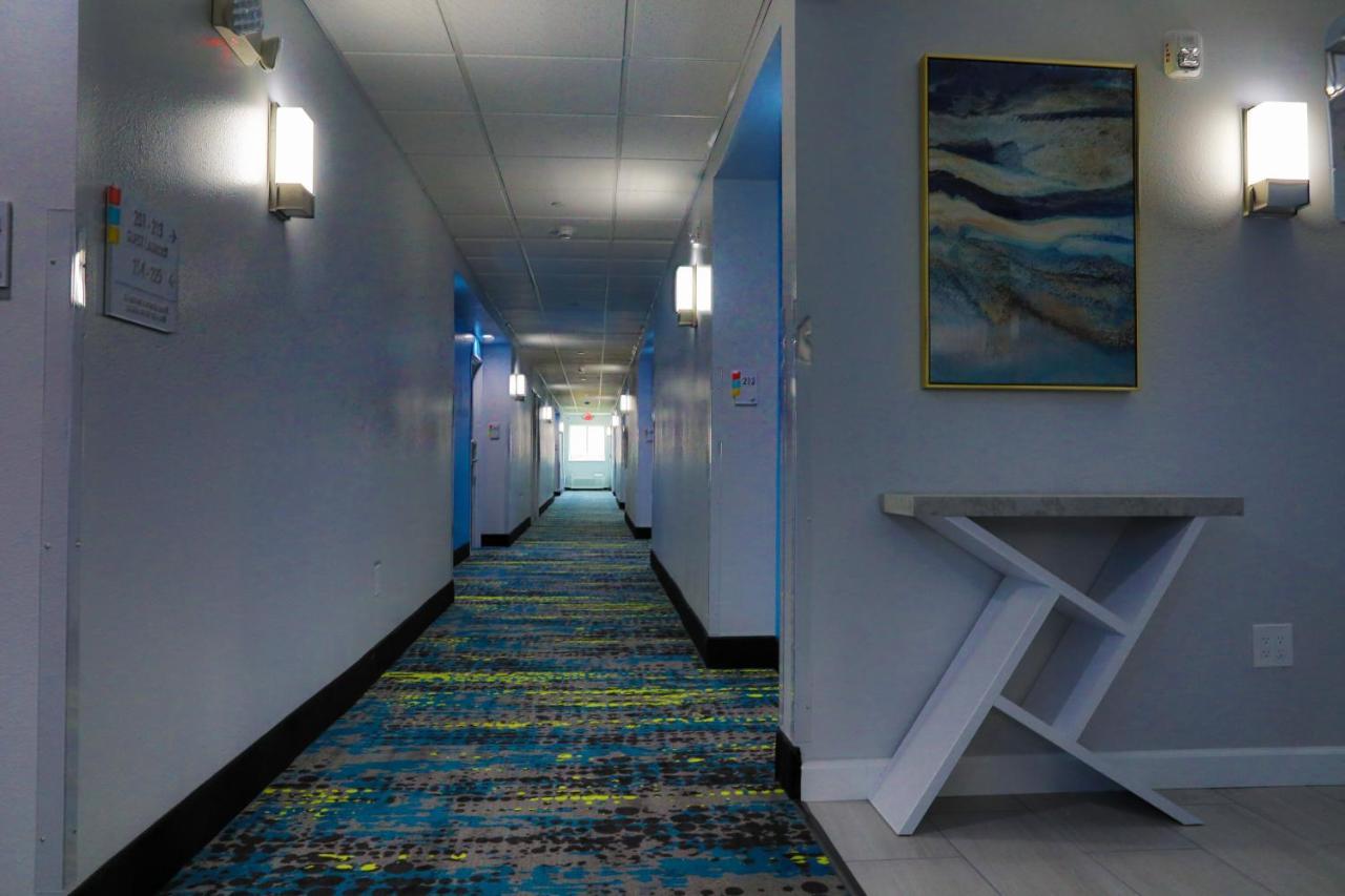 Home Inn And Suites โอลีฟแบรนช์ ภายนอก รูปภาพ